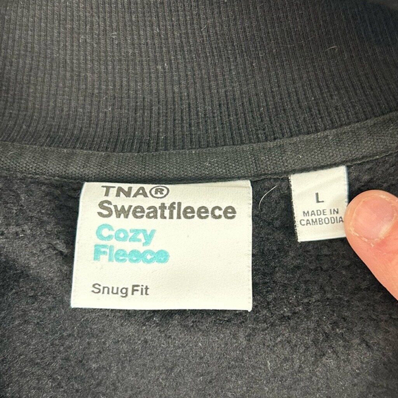 TNA Sweatfleece Cozy fleece Sweater women’s large black snug fit - Picture 3 of 11